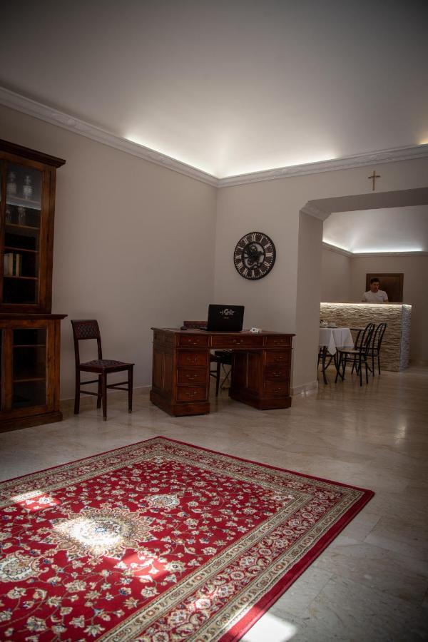 Al Centro Casa Vacanze Mistretta Bagian luar foto